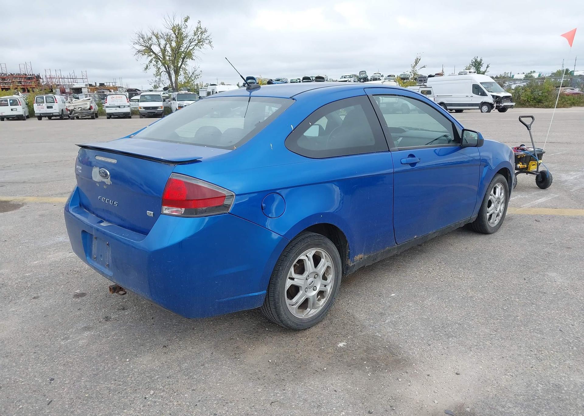 2010 FORD FOCUS SE