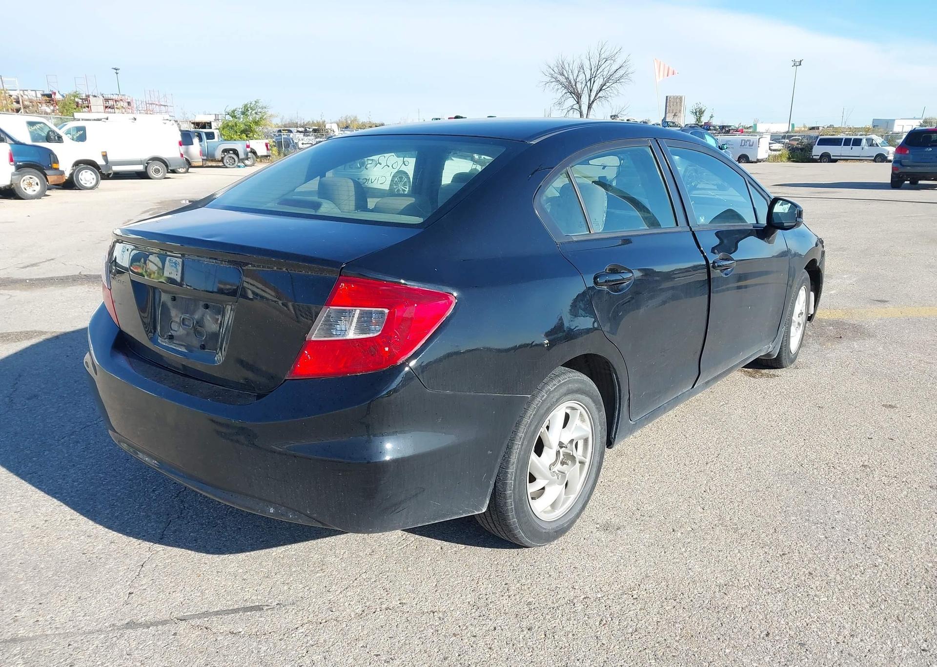 2012 HONDA CIVIC LX