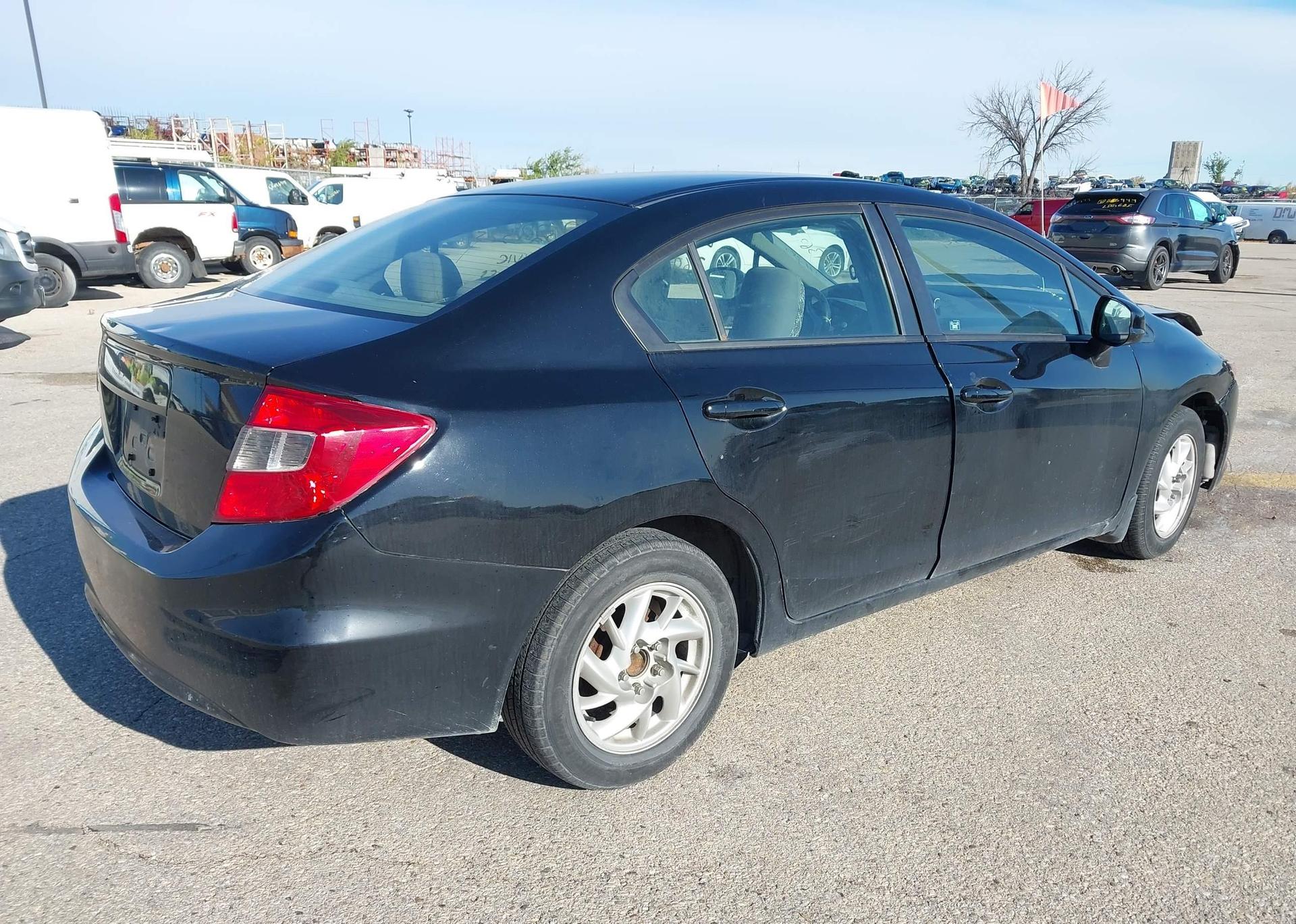 2012 HONDA CIVIC LX