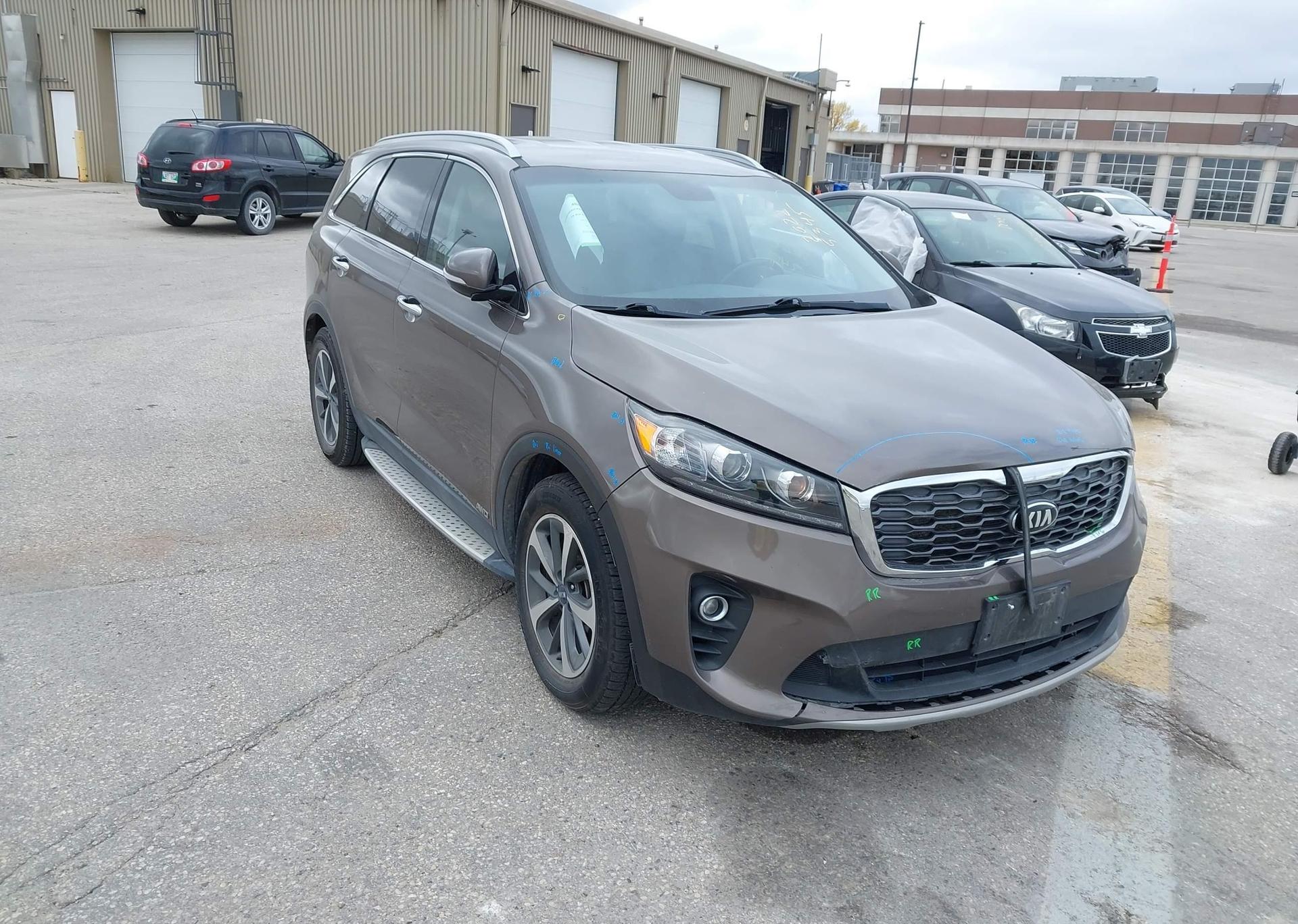 2019 KIA SORENTO EX V6