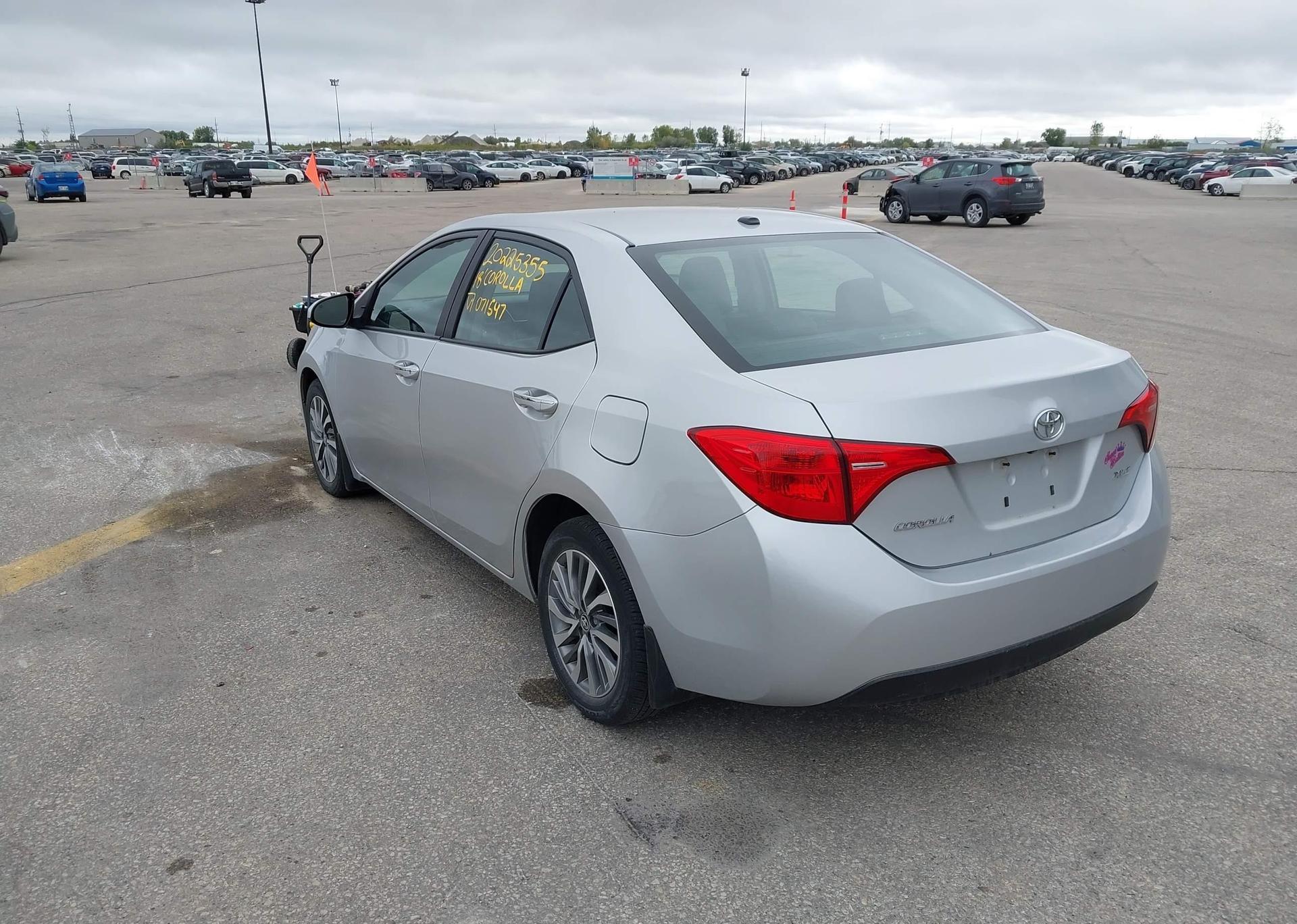 2018 TOYOTA COROLLA LE