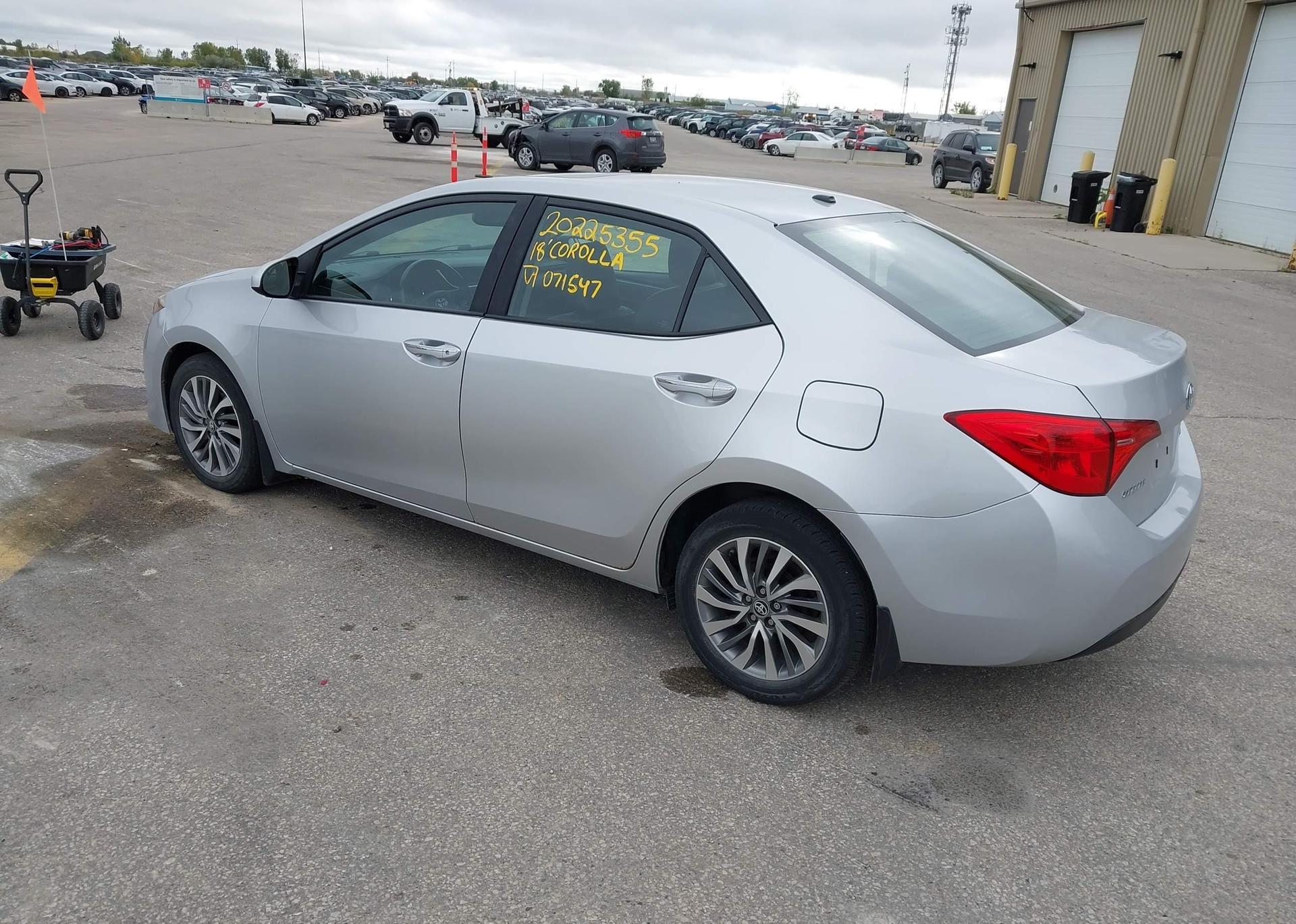 2018 TOYOTA COROLLA LE