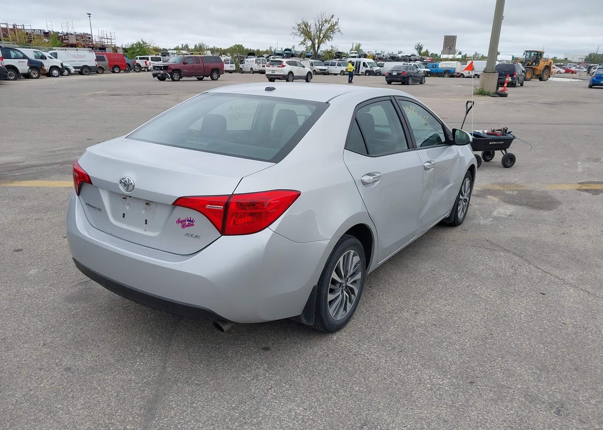 2018 TOYOTA COROLLA LE