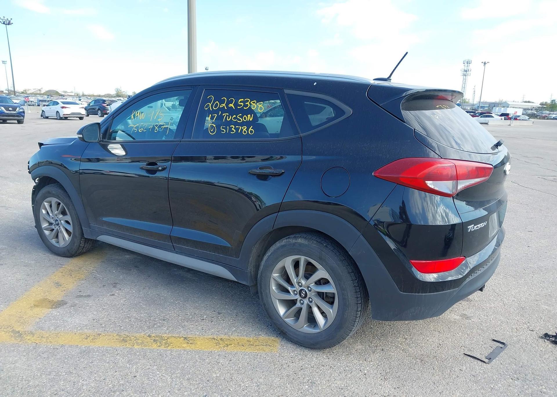 2017 HYUNDAI TUCSON