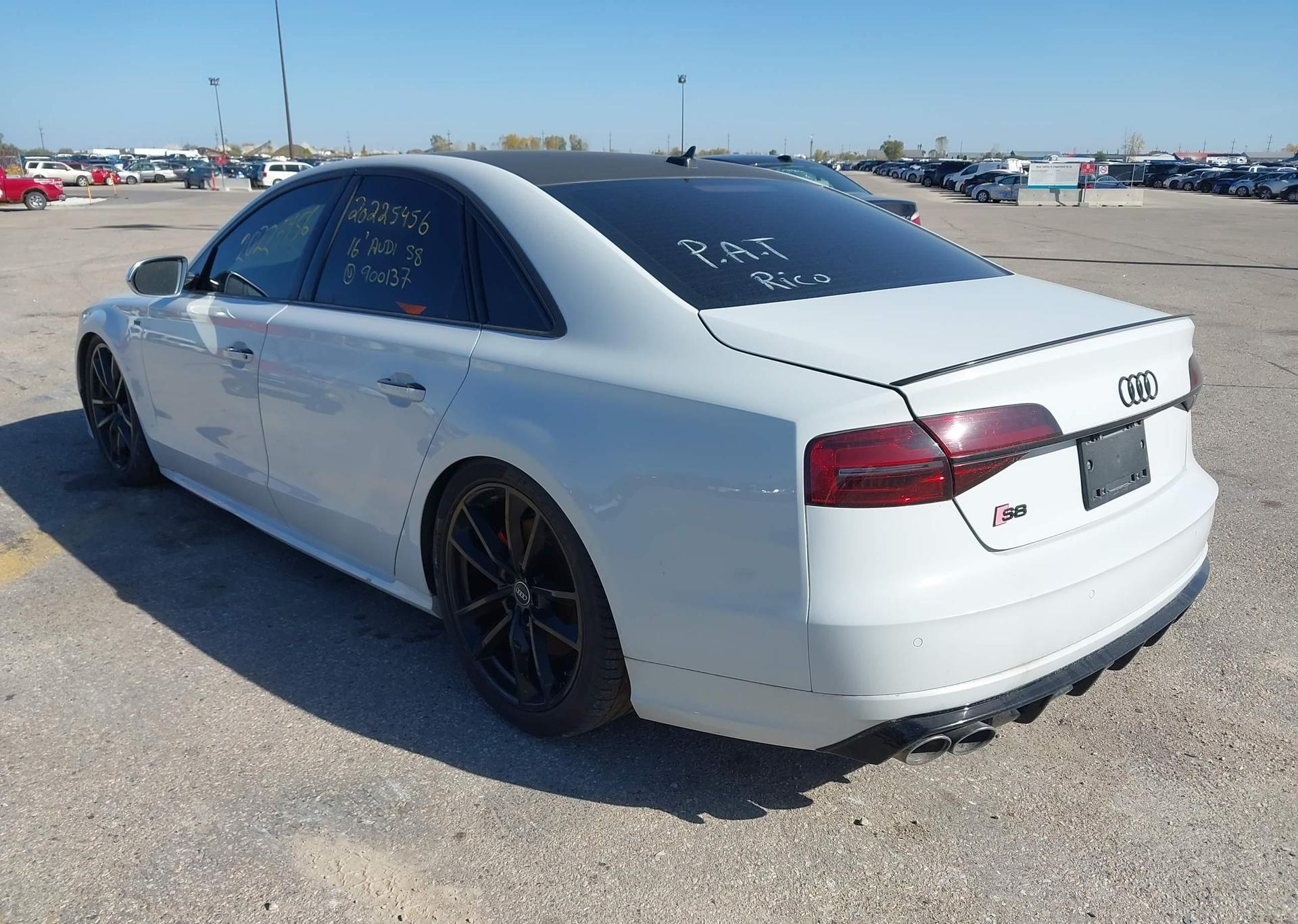 2016 AUDI S8 4.0T PLUS