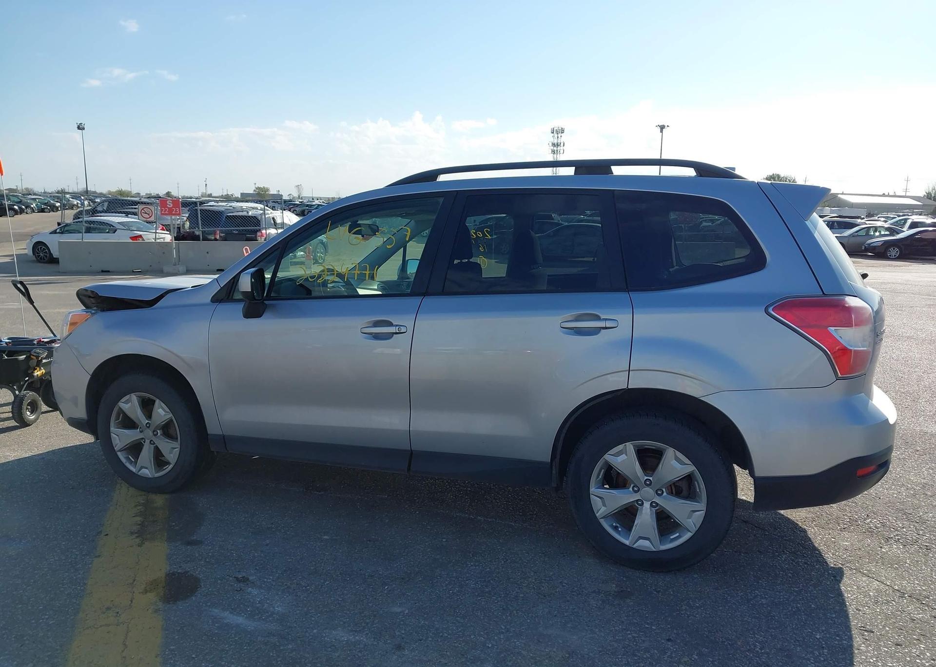 2016 SUBARU FORESTER 2.5I