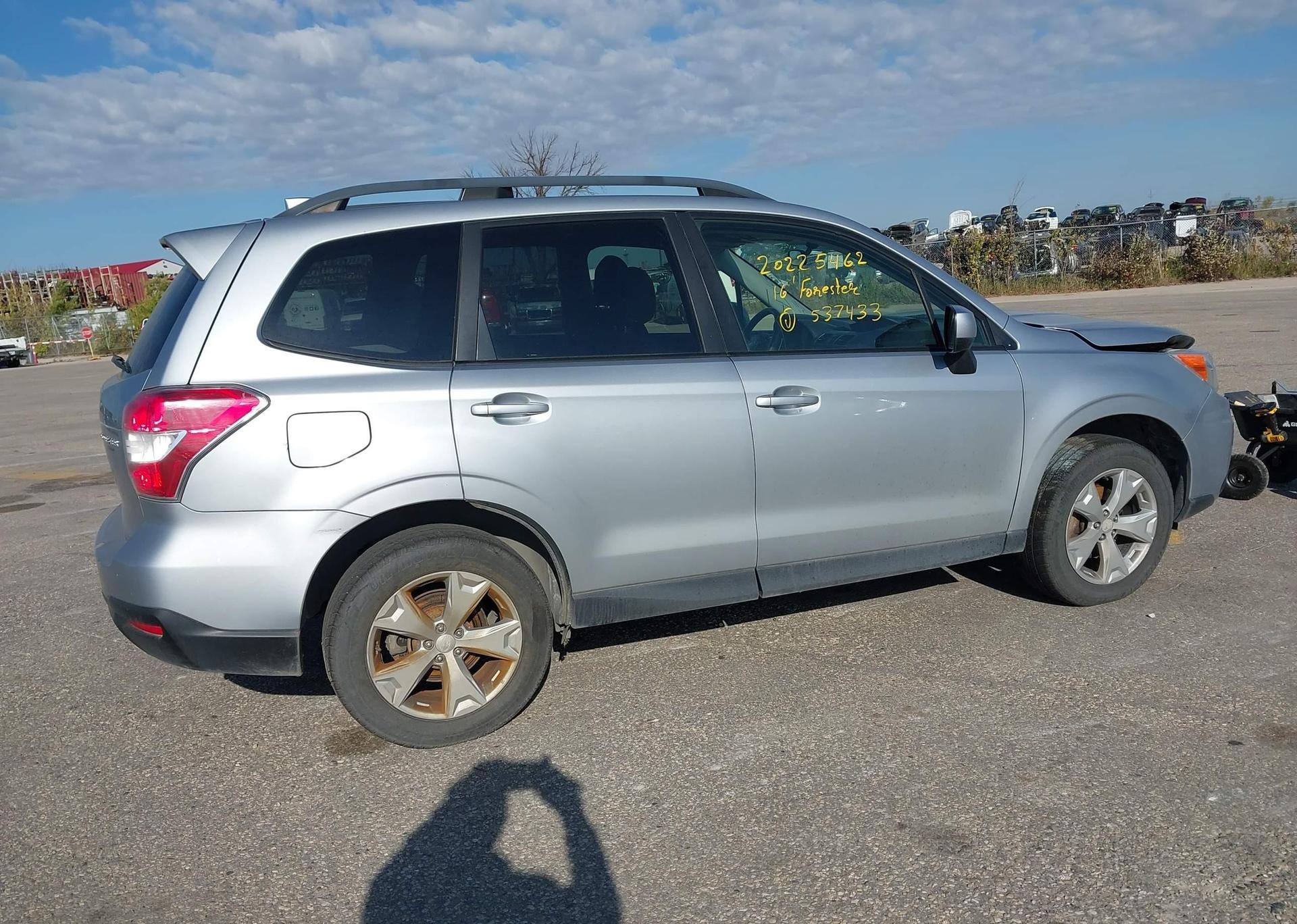 2016 SUBARU FORESTER 2.5I