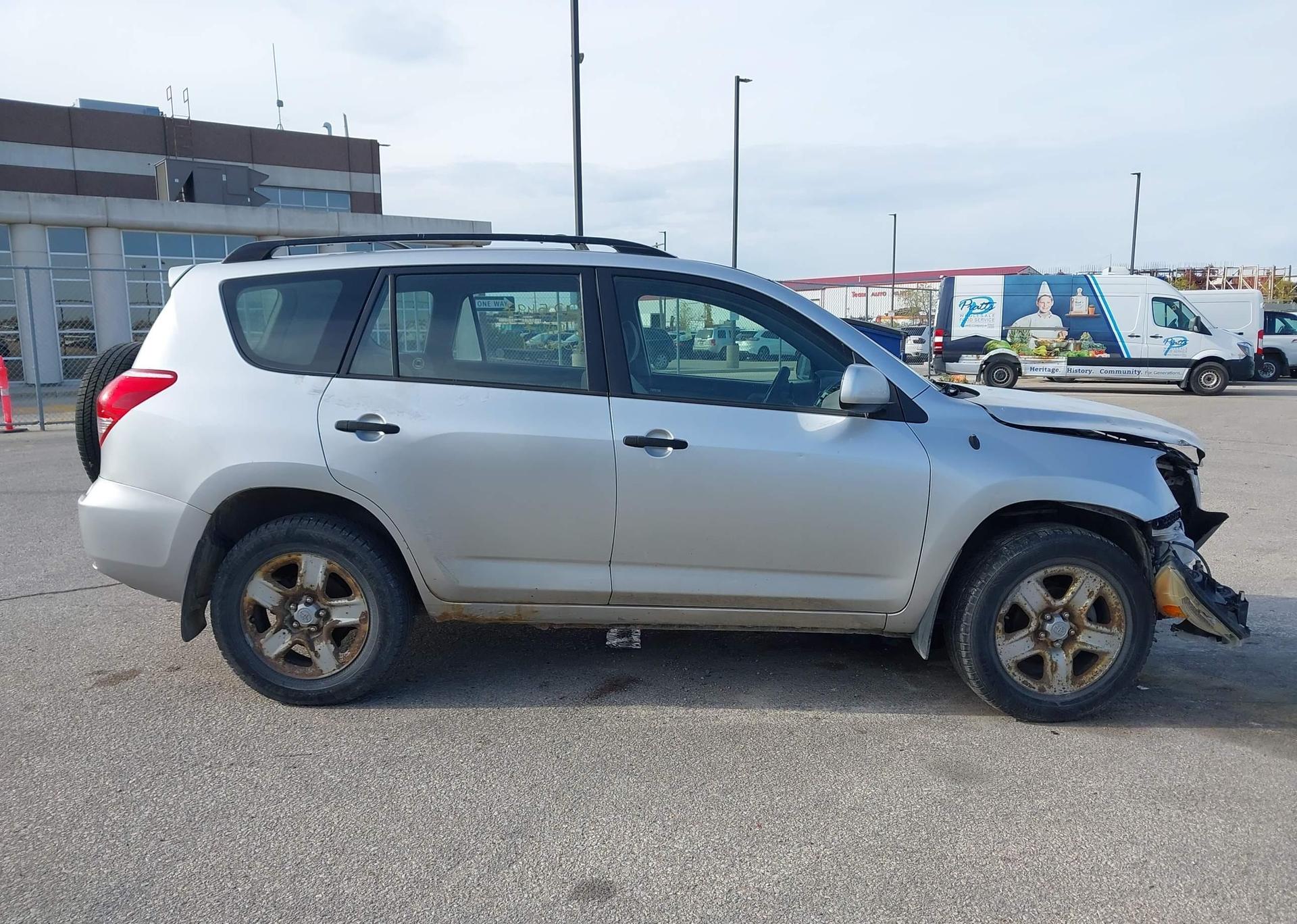 2006 TOYOTA RAV4