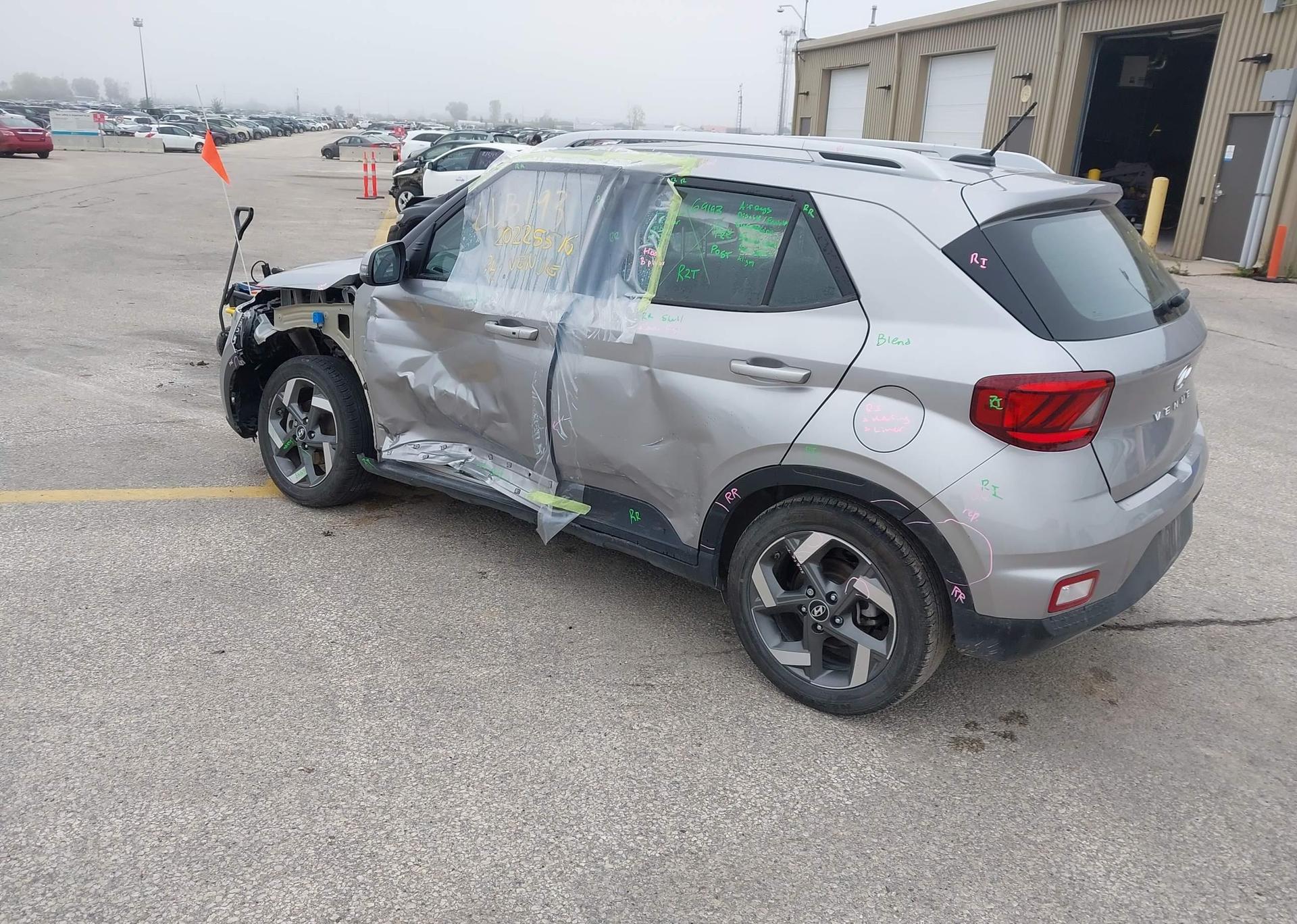 2024 HYUNDAI VENUE PREFERRED
