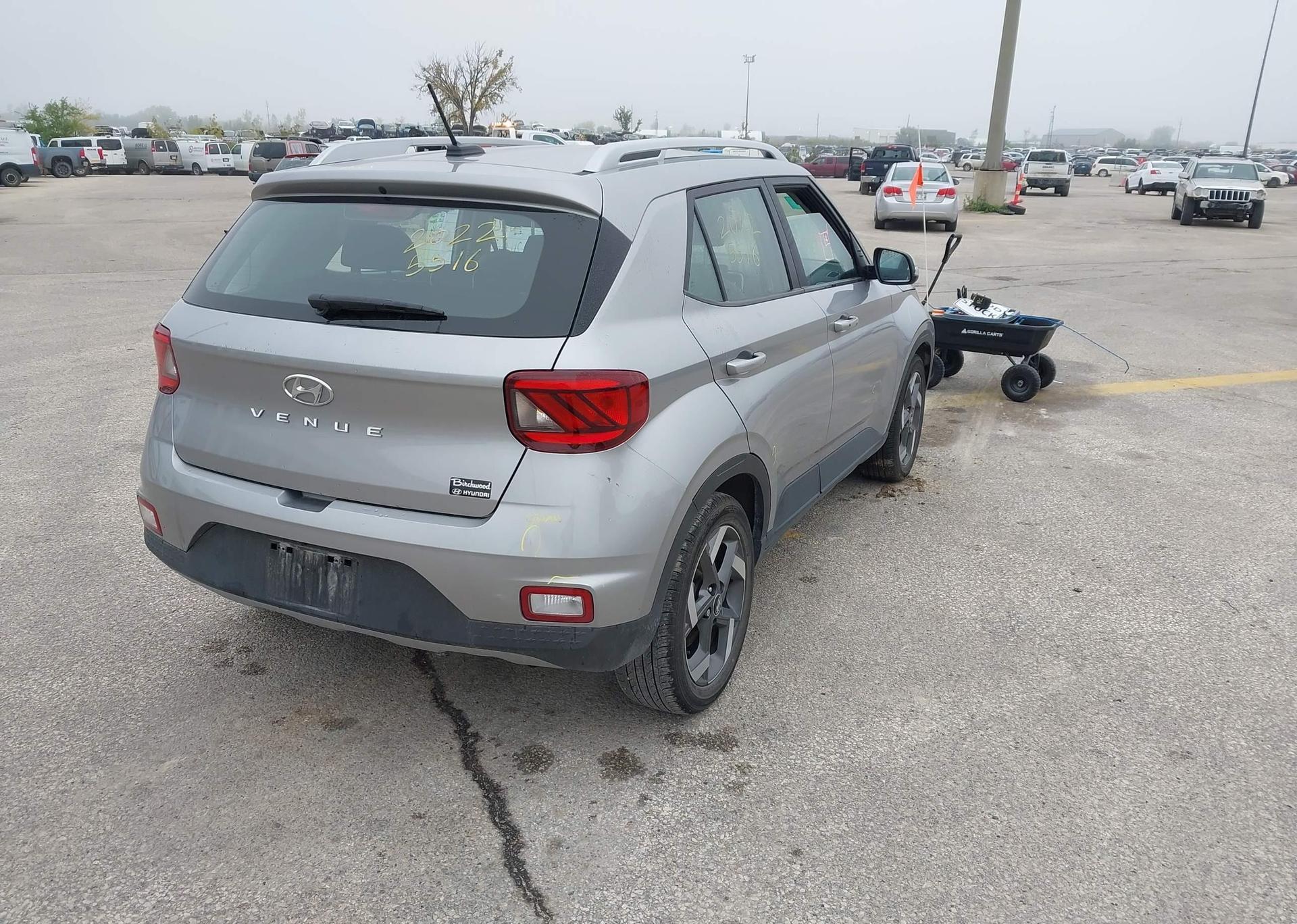 2024 HYUNDAI VENUE PREFERRED