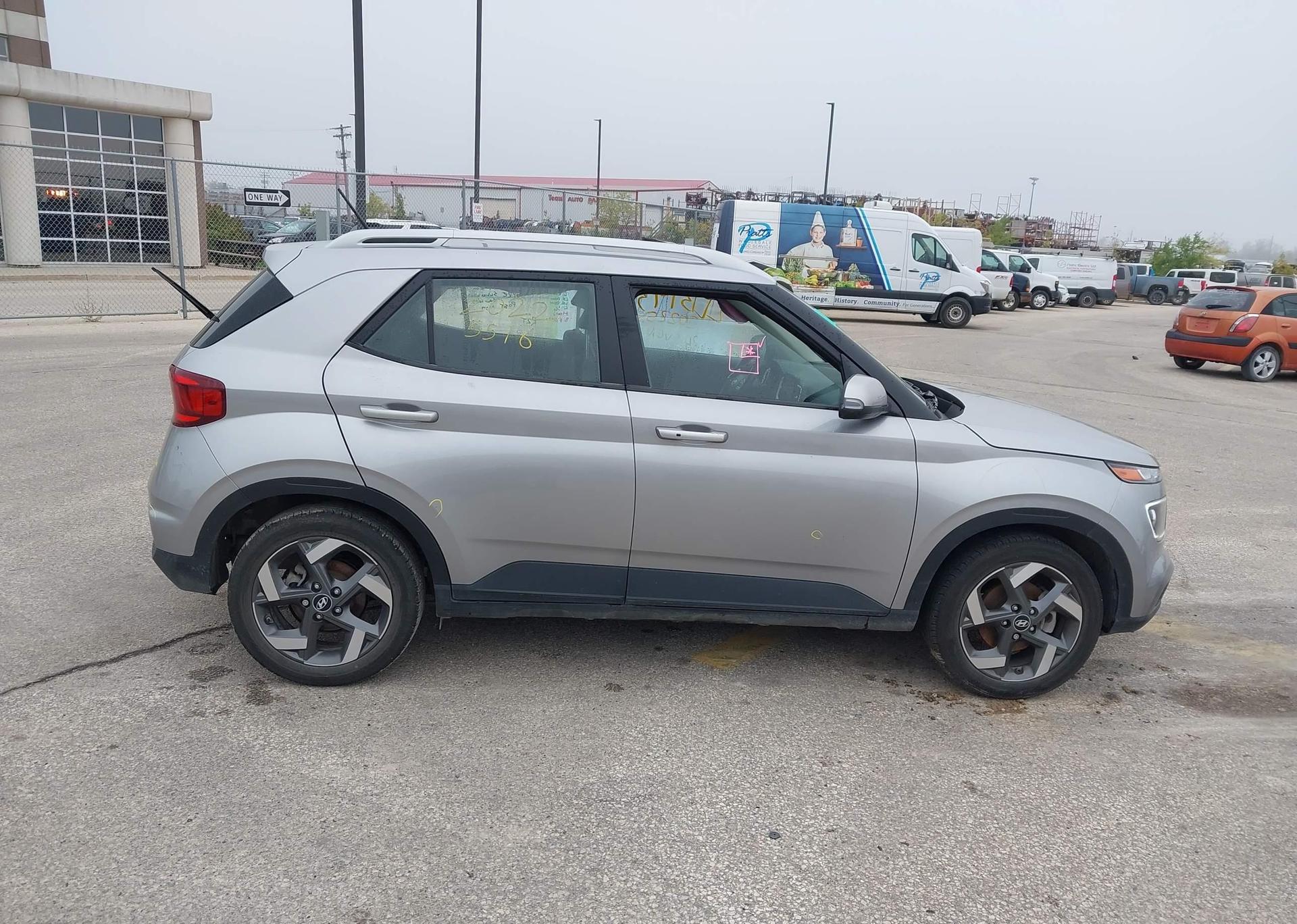 2024 HYUNDAI VENUE PREFERRED