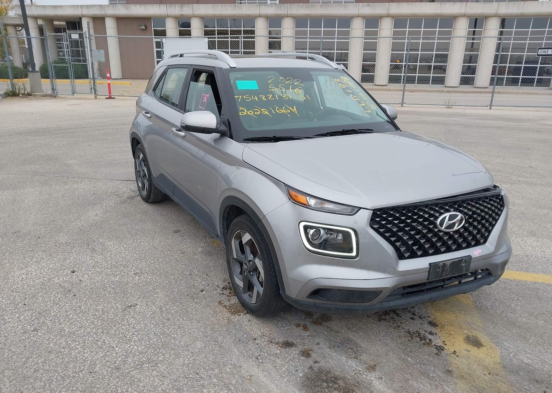 2024 HYUNDAI VENUE PREFERRED