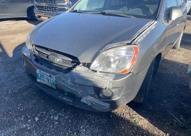 2009 KIA RONDO LX