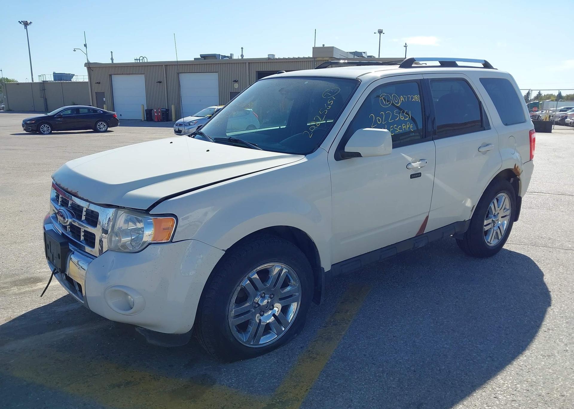 2011 FORD ESCAPE LIMITED V6