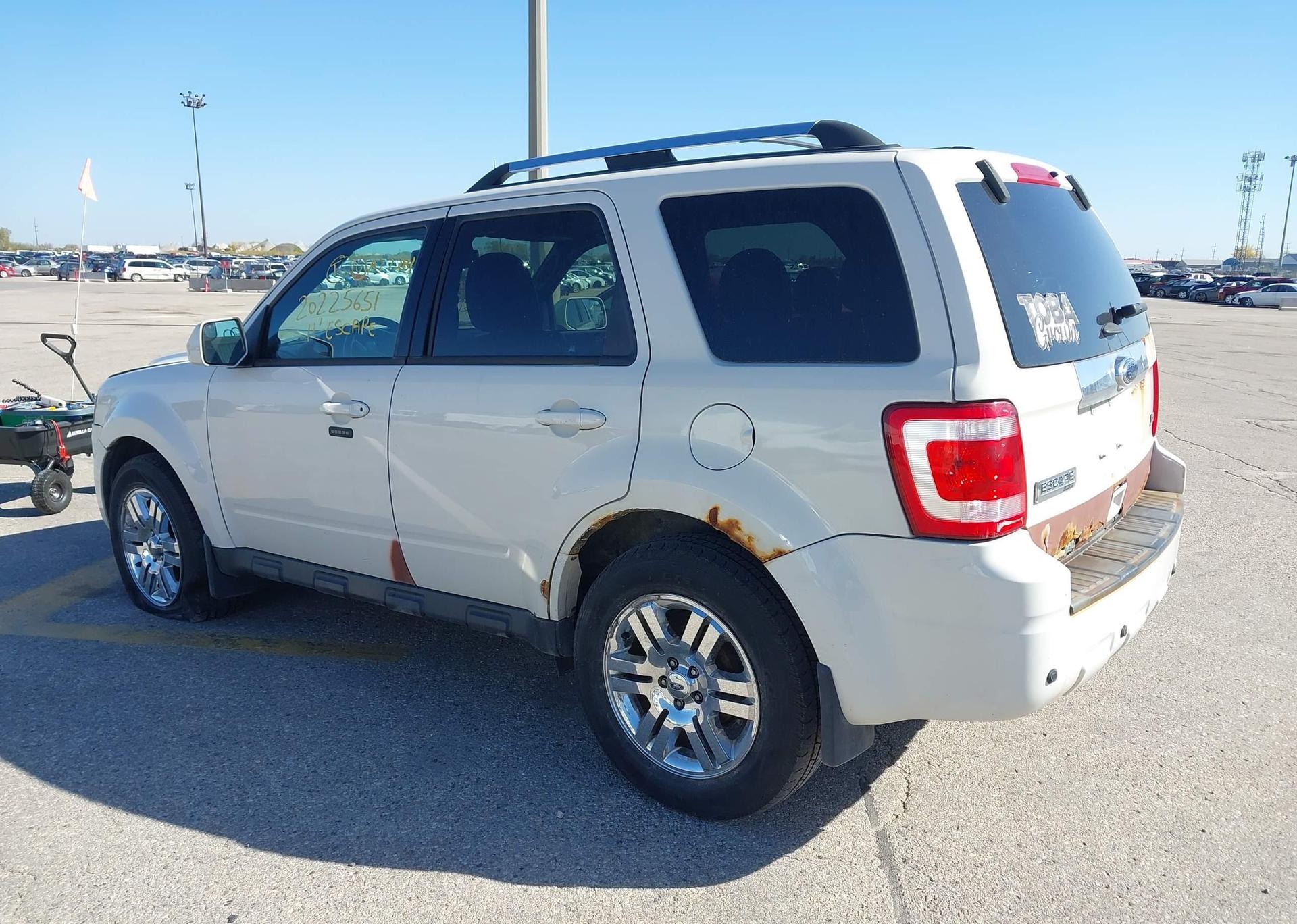 2011 FORD ESCAPE LIMITED V6