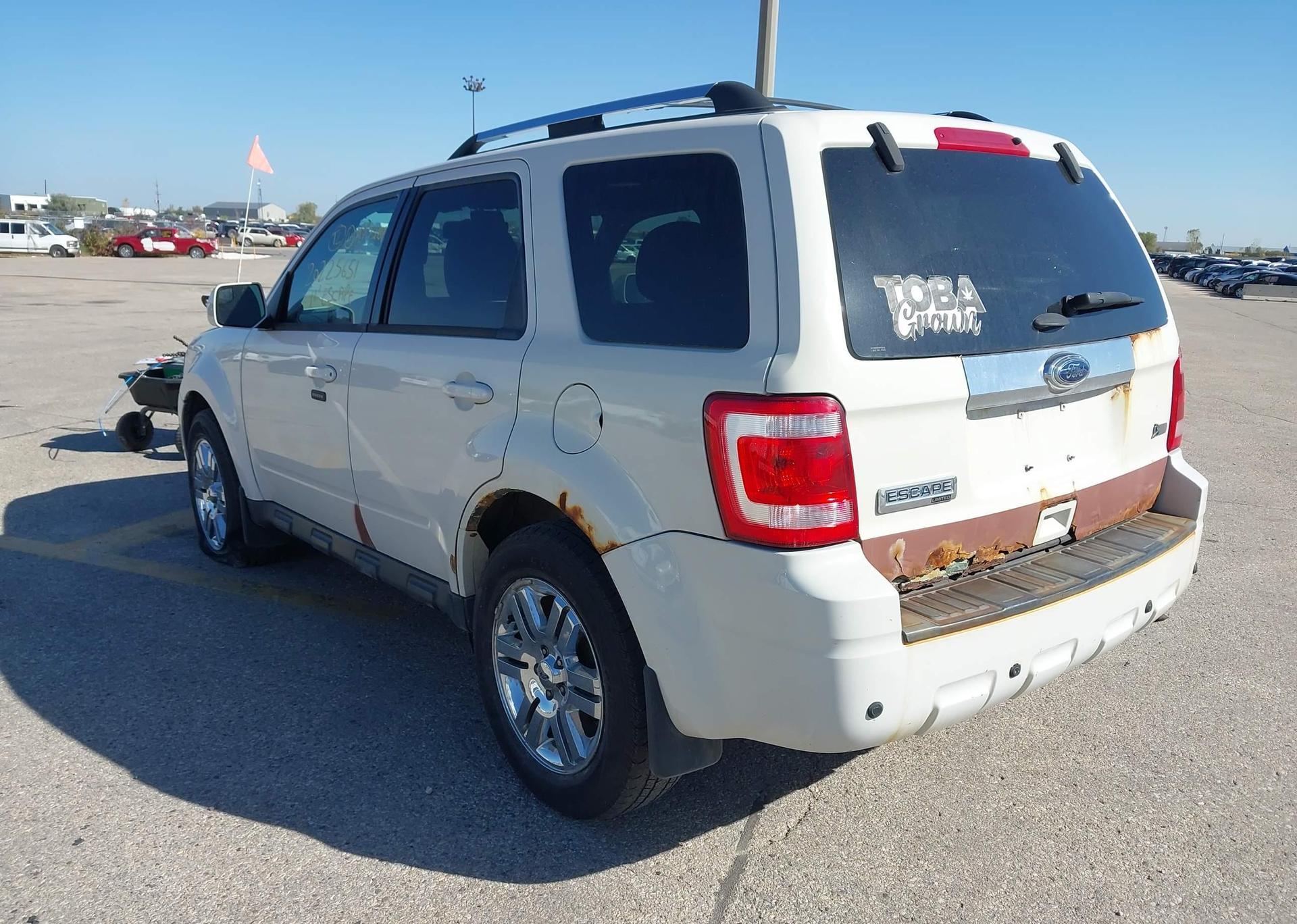 2011 FORD ESCAPE LIMITED V6