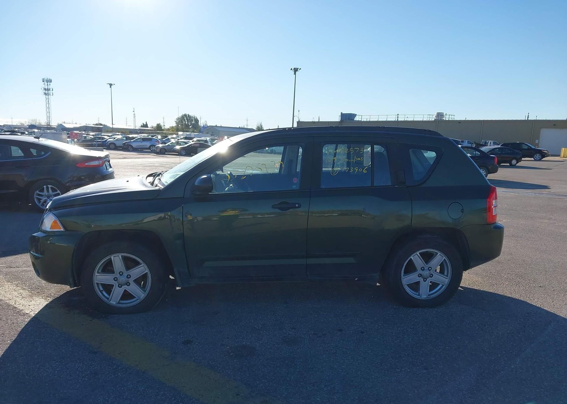 2009 JEEP COMPASS SPORT