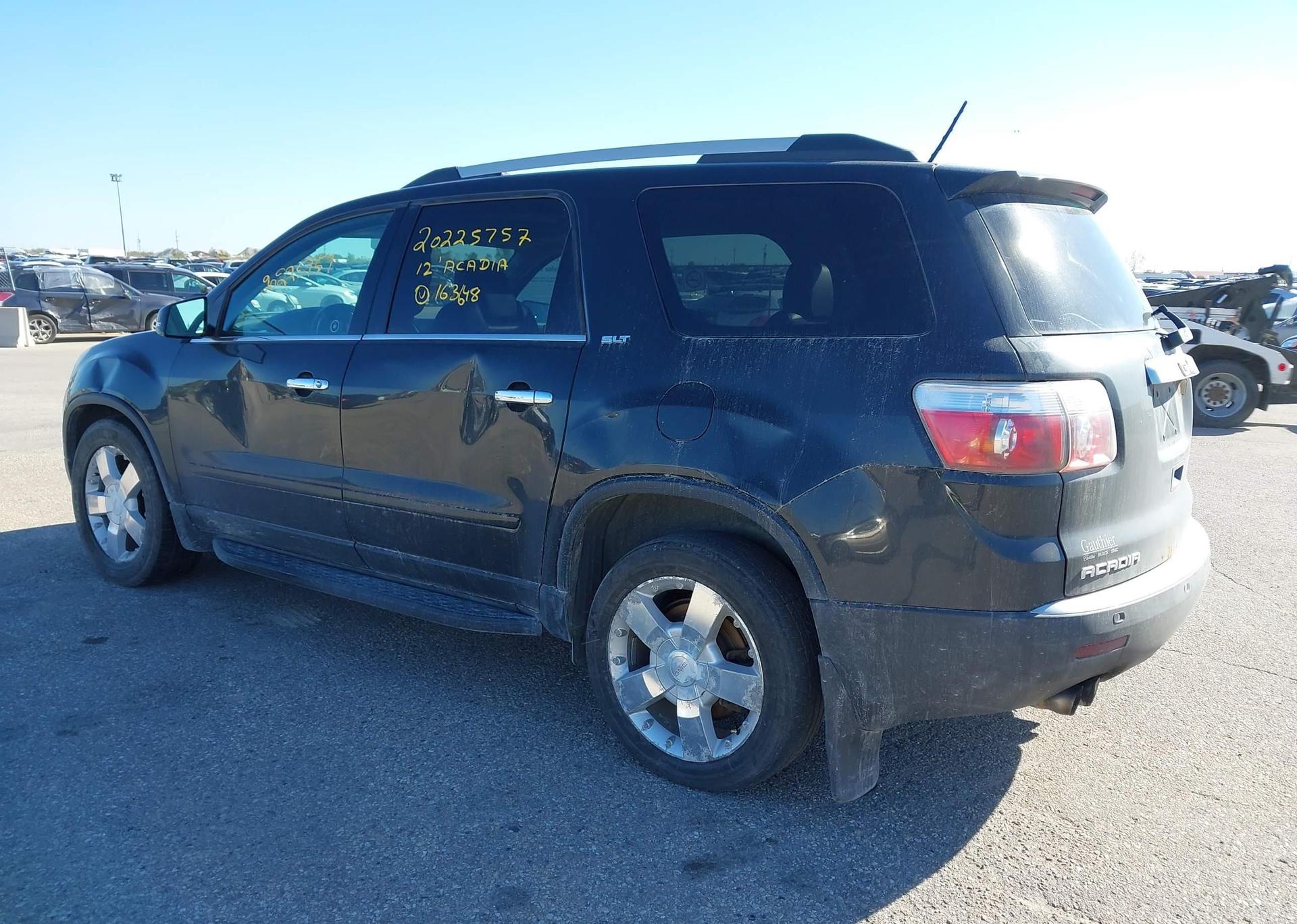 2012 GMC ACADIA SLT