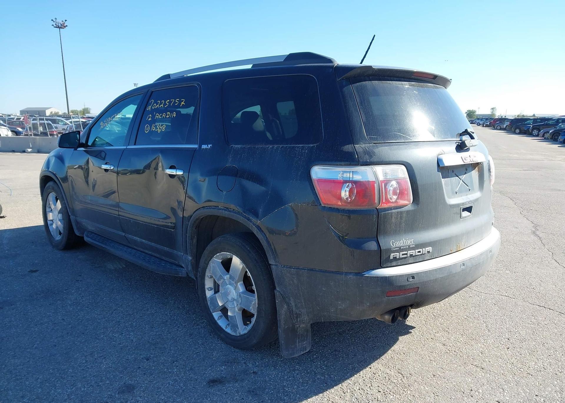 2012 GMC ACADIA SLT