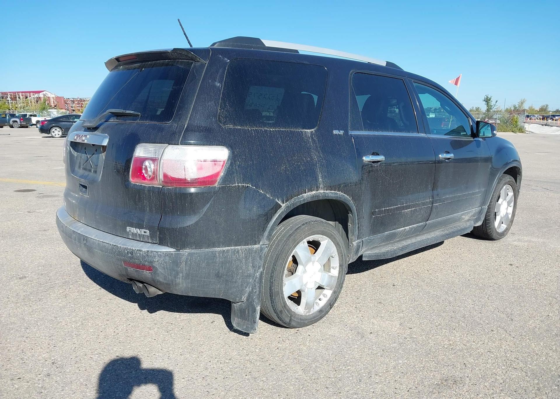 2012 GMC ACADIA SLT