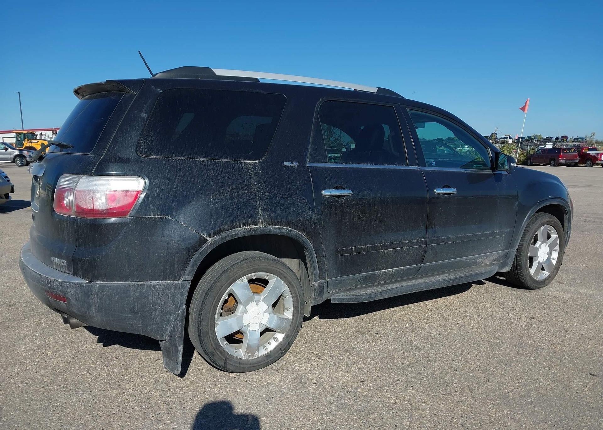 2012 GMC ACADIA SLT