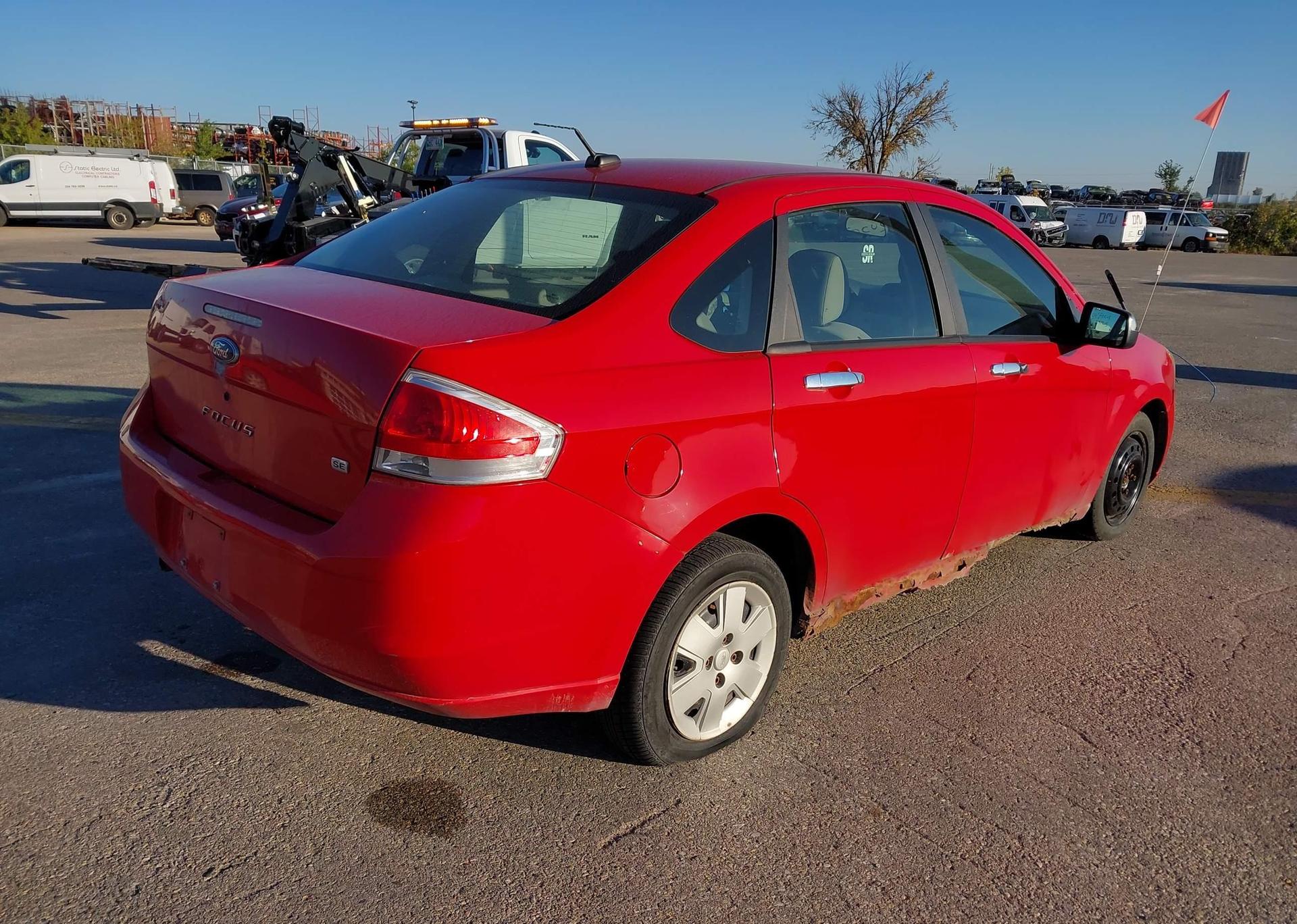 2008 FORD FOCUS SE