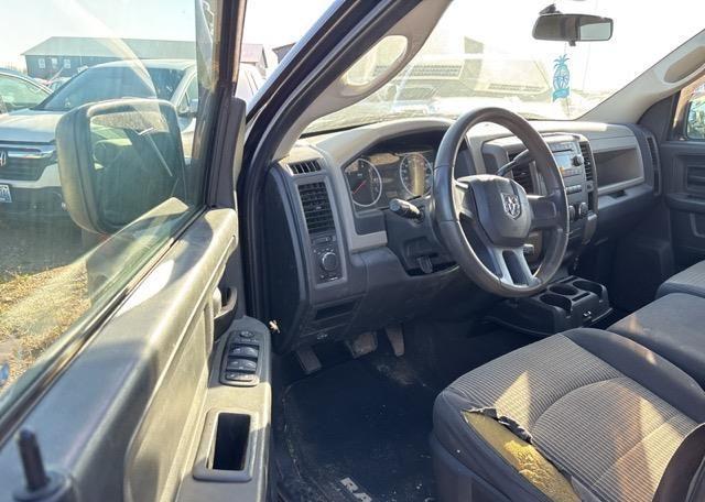 2011 DODGE RAM 1500 ST QUAD CAB