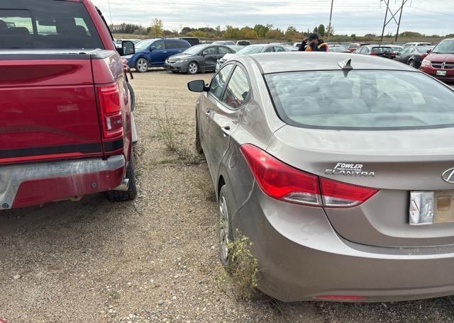 2013 HYUNDAI ELANTRA GL