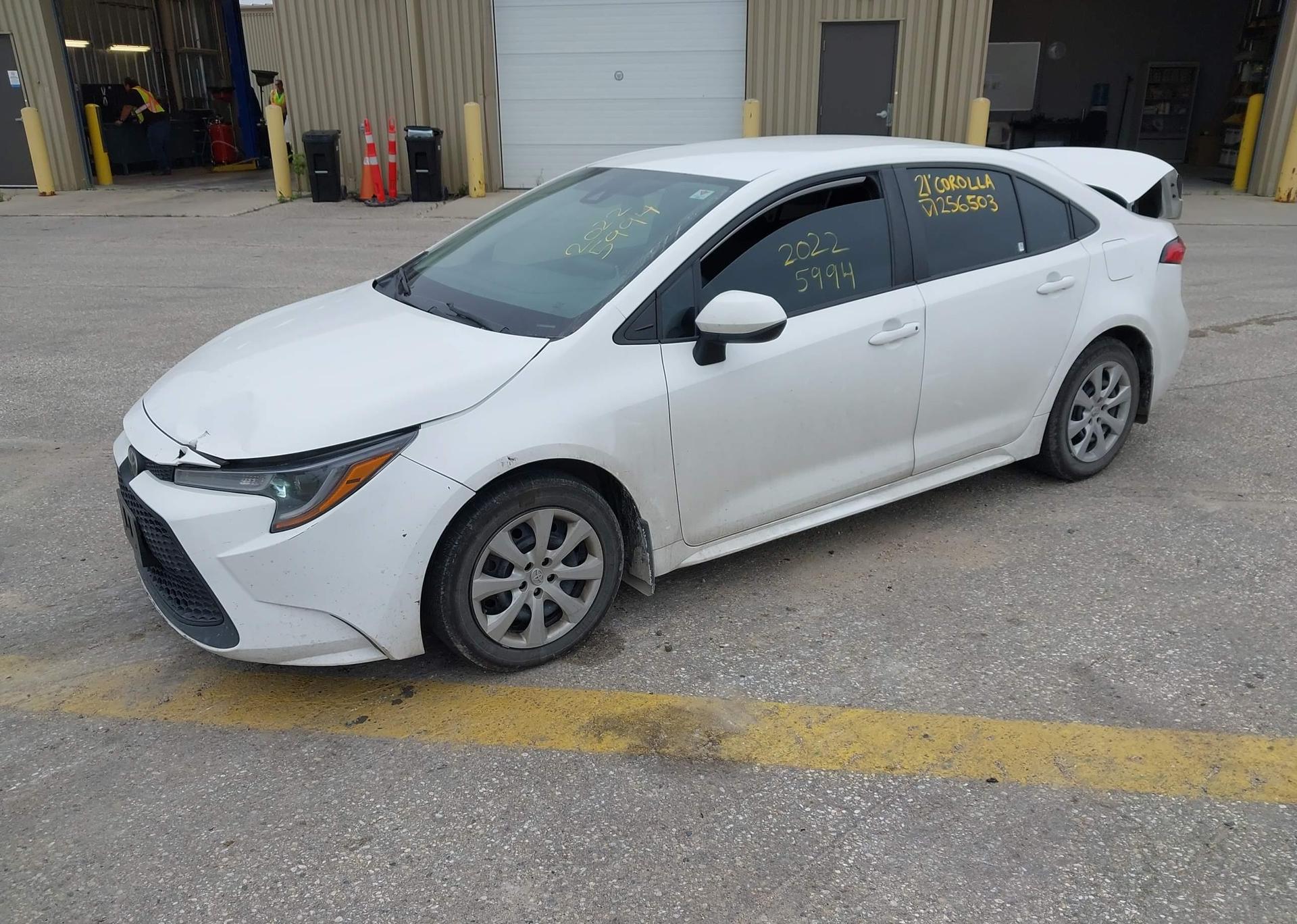 2021 TOYOTA COROLLA LE