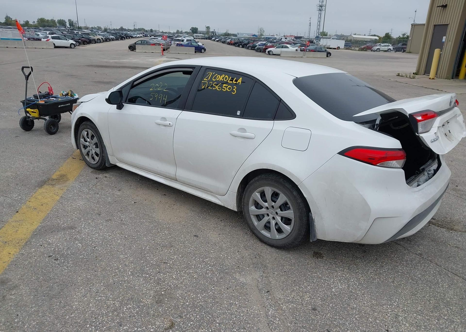 2021 TOYOTA COROLLA LE