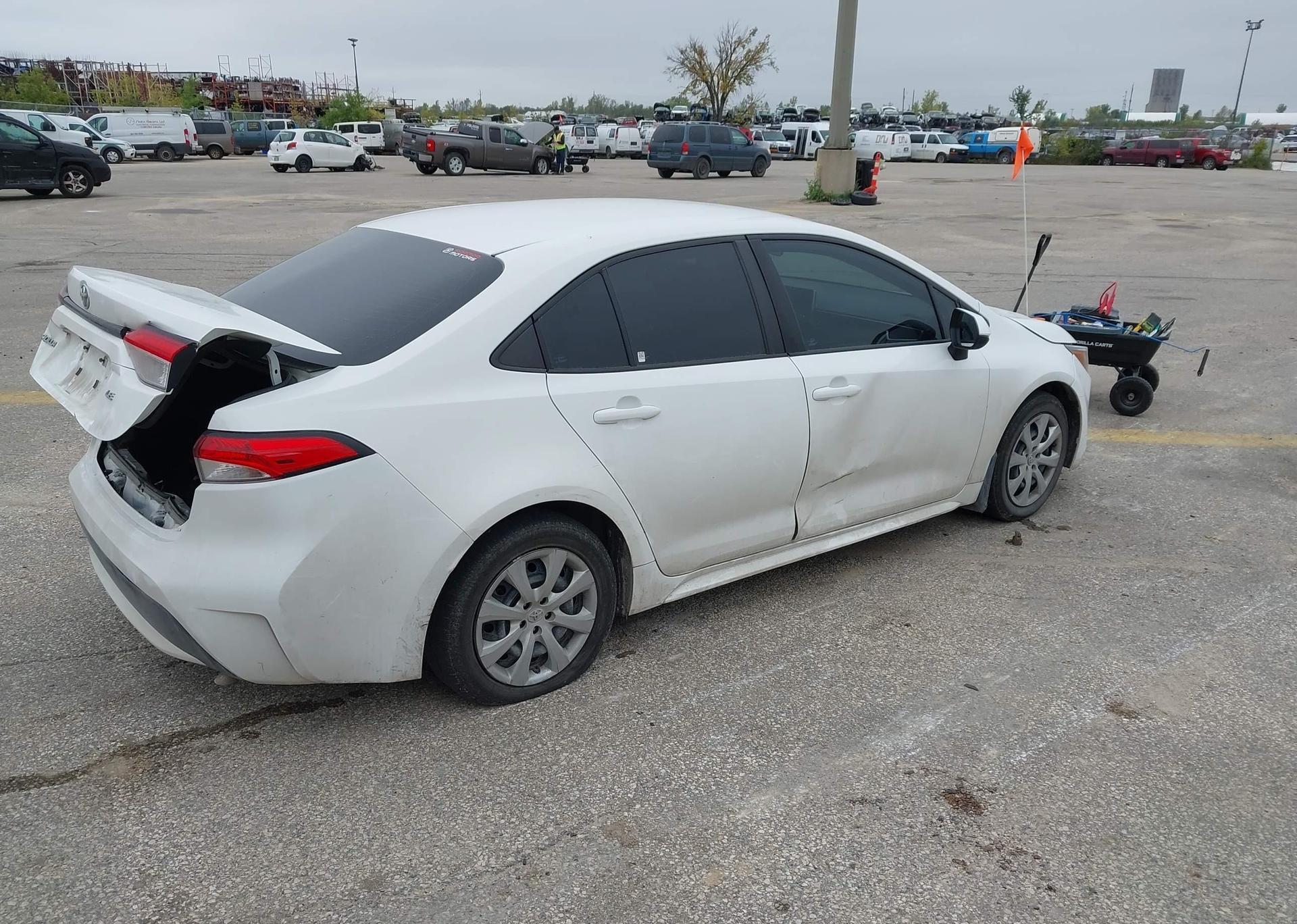 2021 TOYOTA COROLLA LE