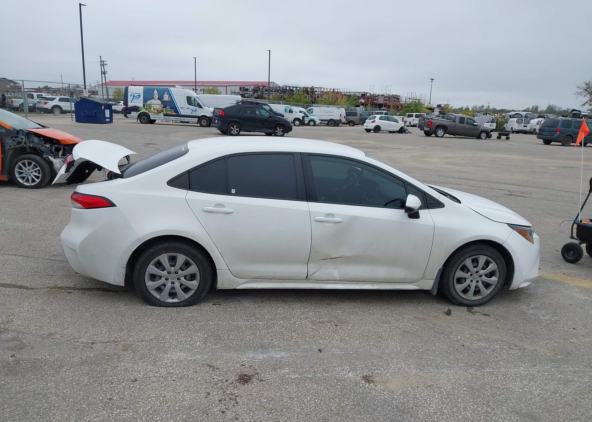 2021 TOYOTA COROLLA LE