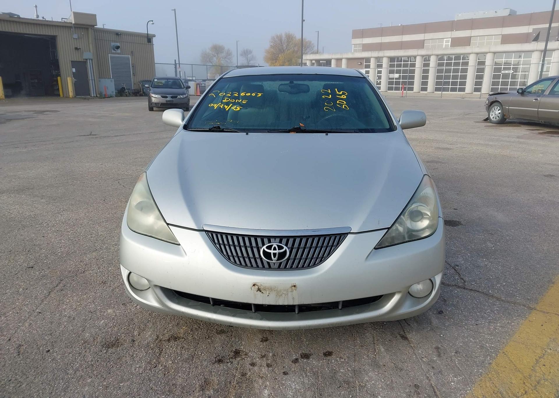 2006 TOYOTA CAMRY SOLARA SE
