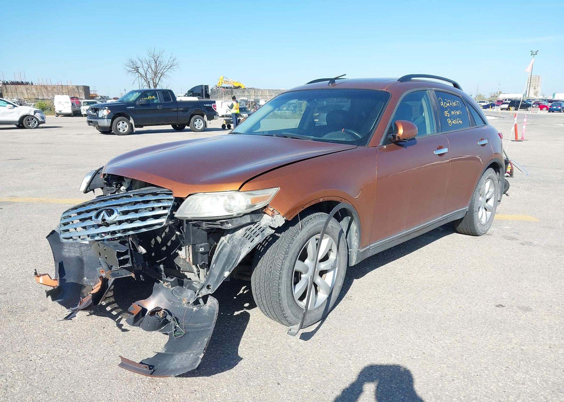 2005 INFINITI FX35
