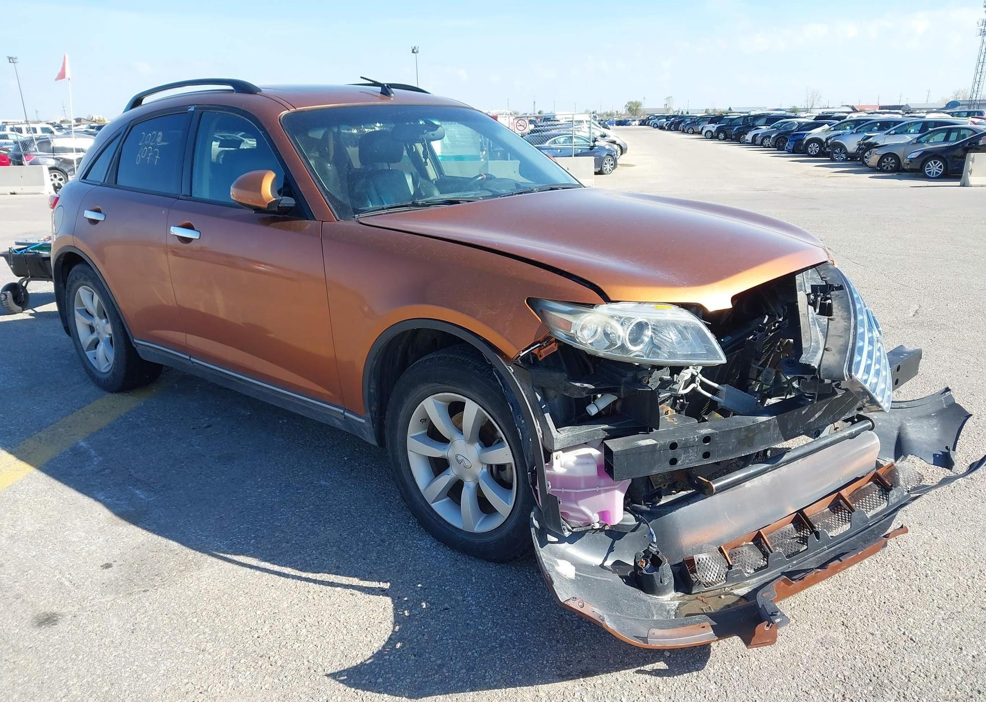2005 INFINITI FX35