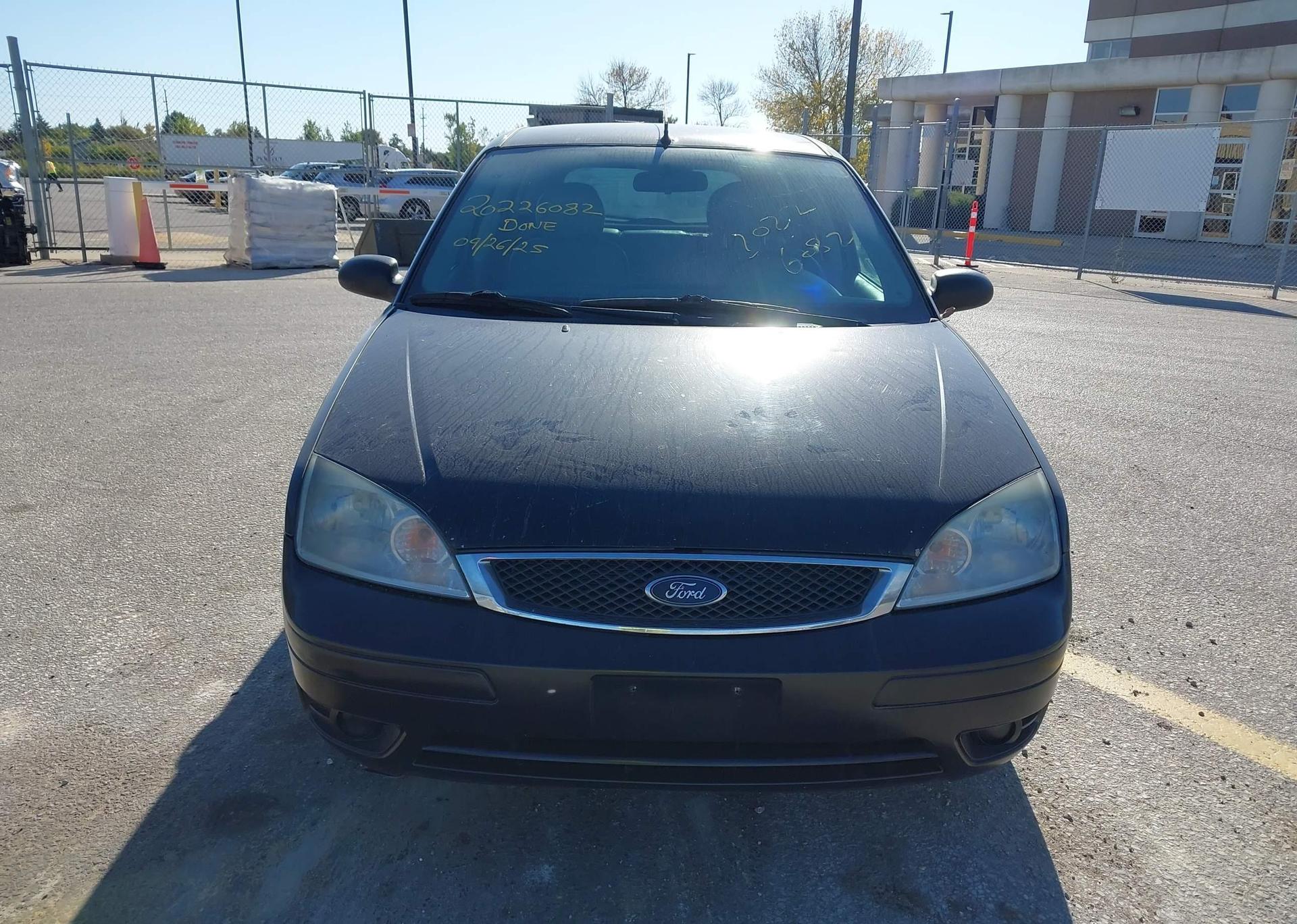 2005 FORD FOCUS ZX5