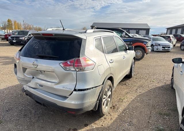 2016 NISSAN ROGUE SV