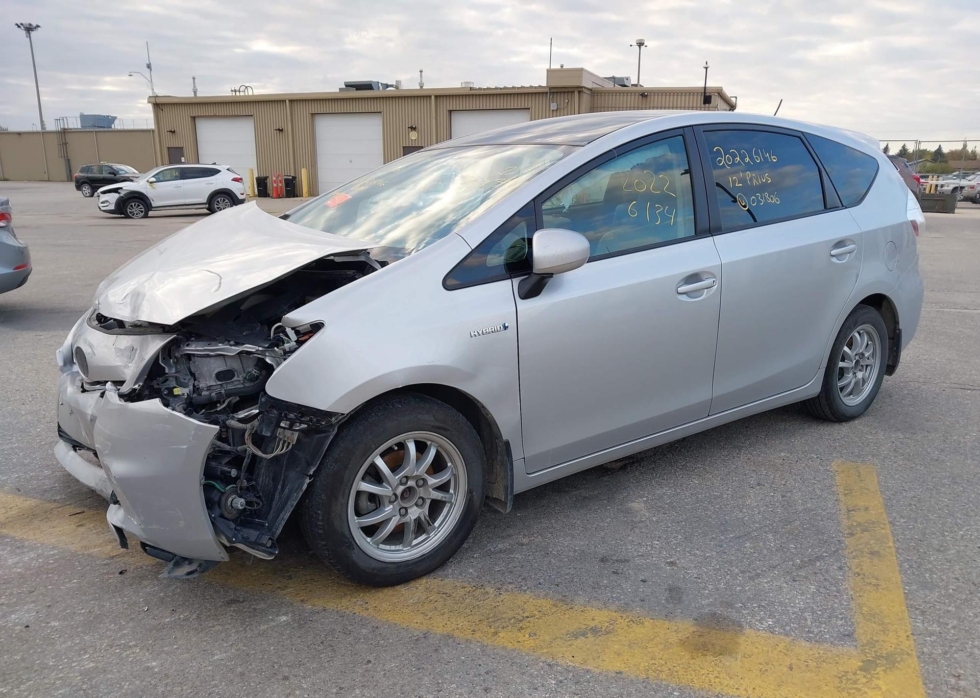 2012 TOYOTA PRIUS V