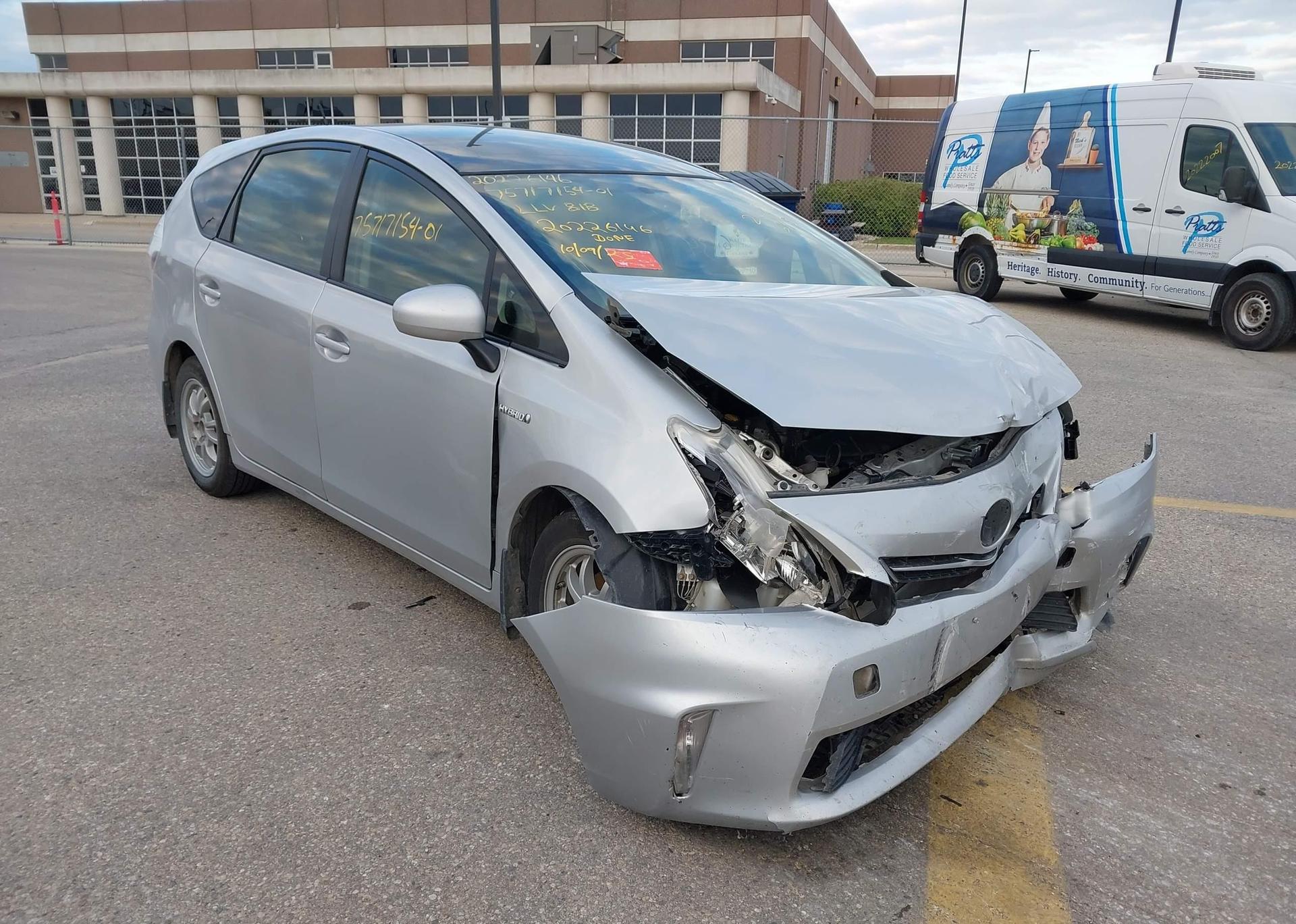 2012 TOYOTA PRIUS V