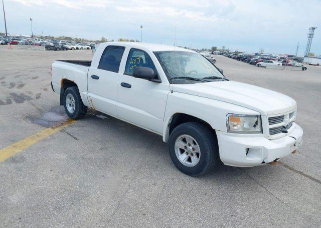 2009 DODGE DAKOTA SXT