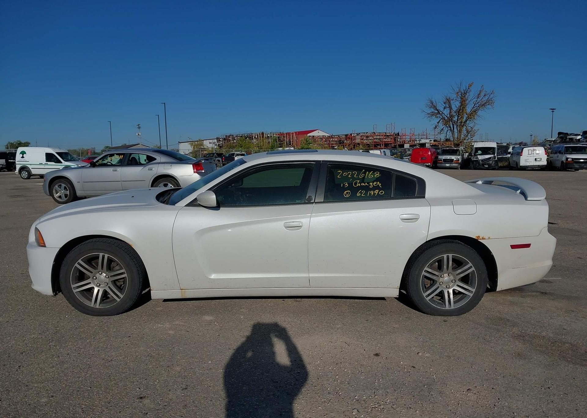 2013 DODGE CHARGER SXT