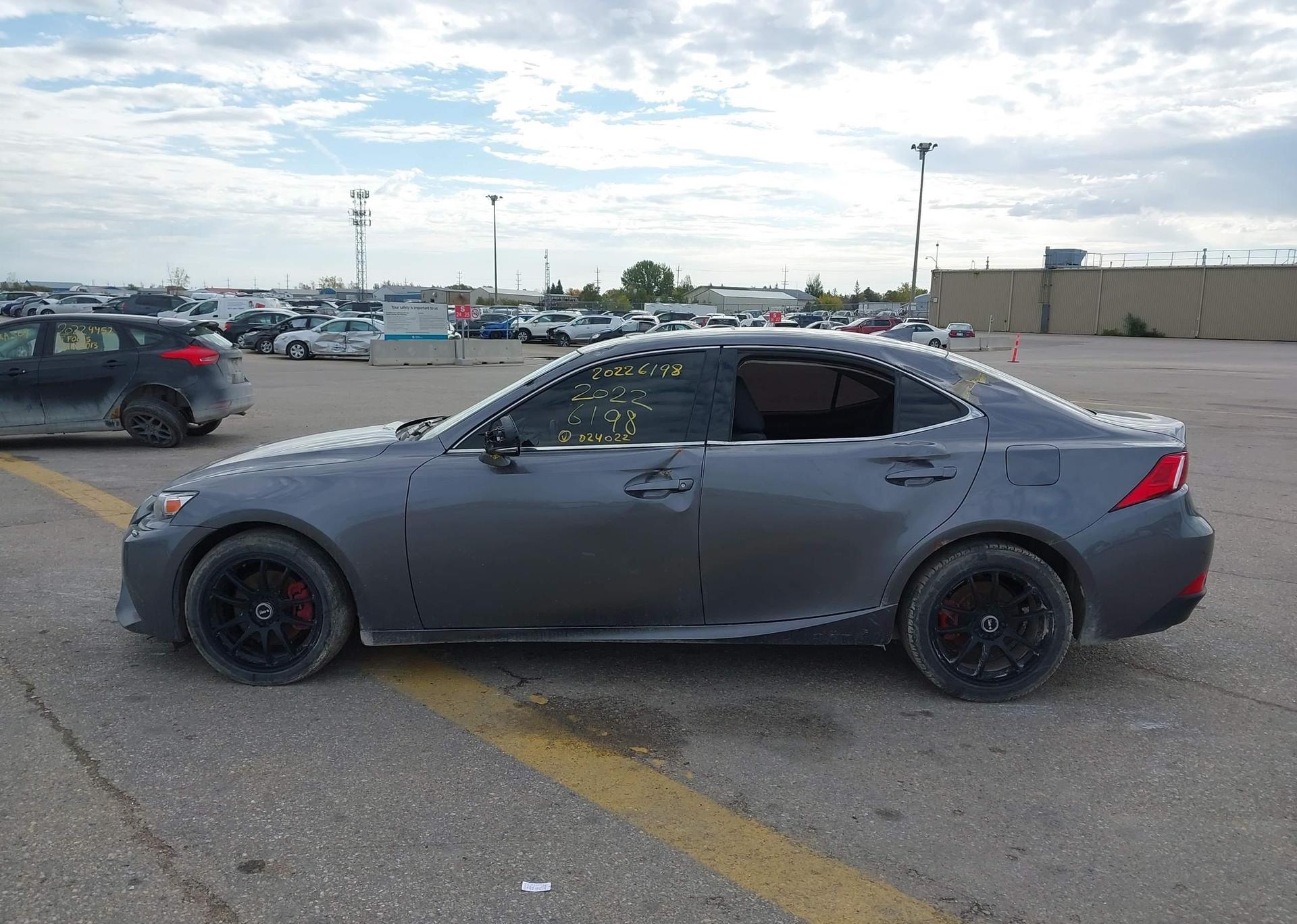 2015 LEXUS IS 250