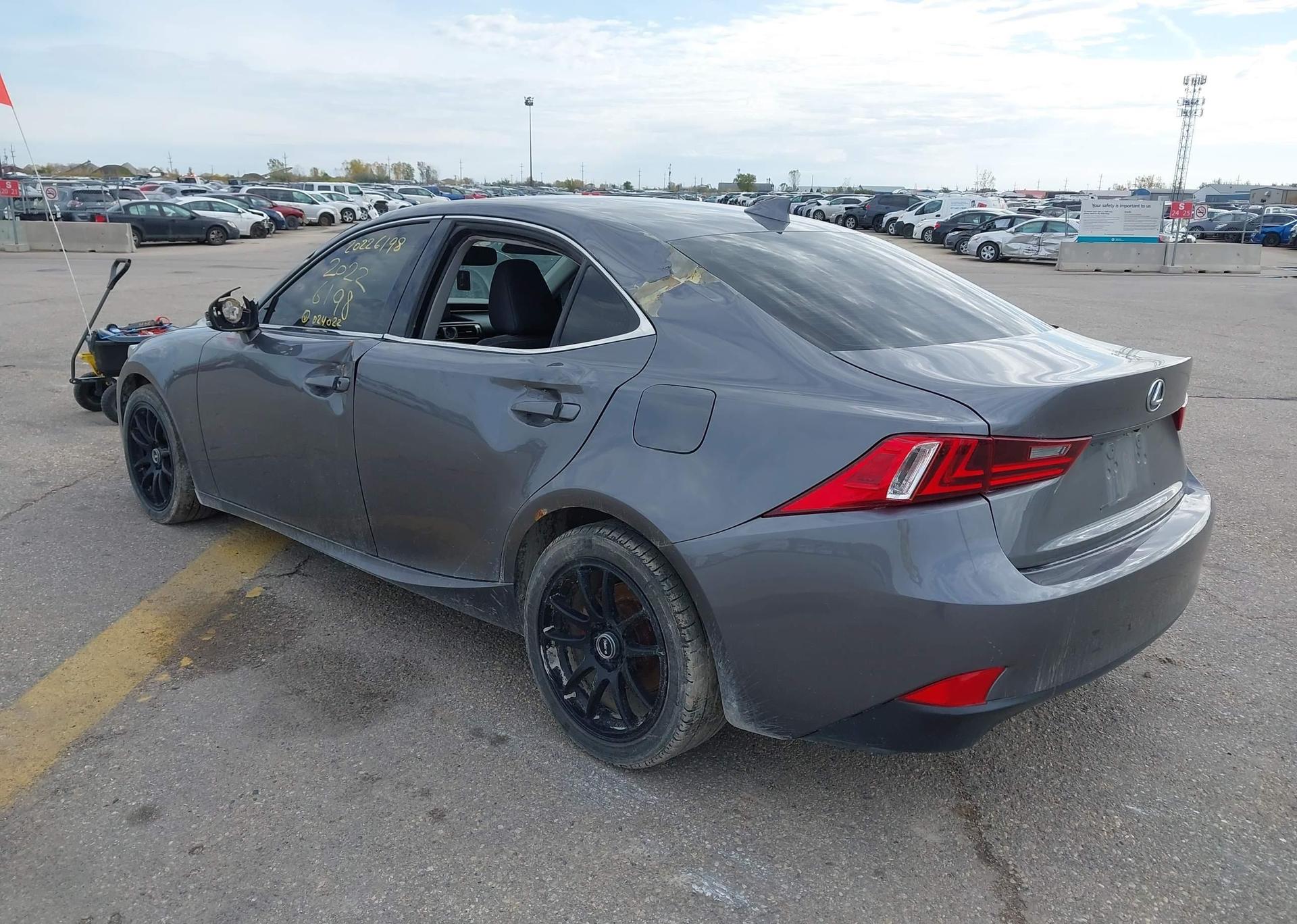 2015 LEXUS IS 250