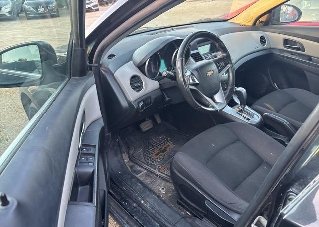 2011 CHEVROLET CRUZE