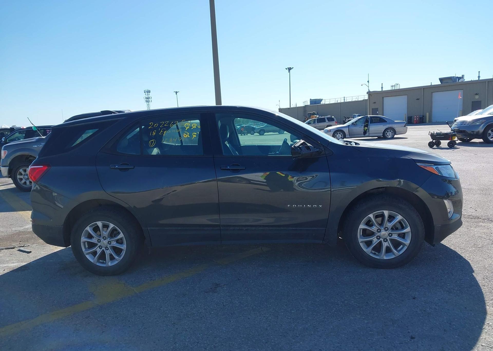 2018 CHEVROLET EQUINOX LS