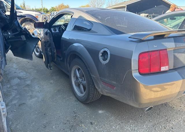 2005 FORD MUSTANG