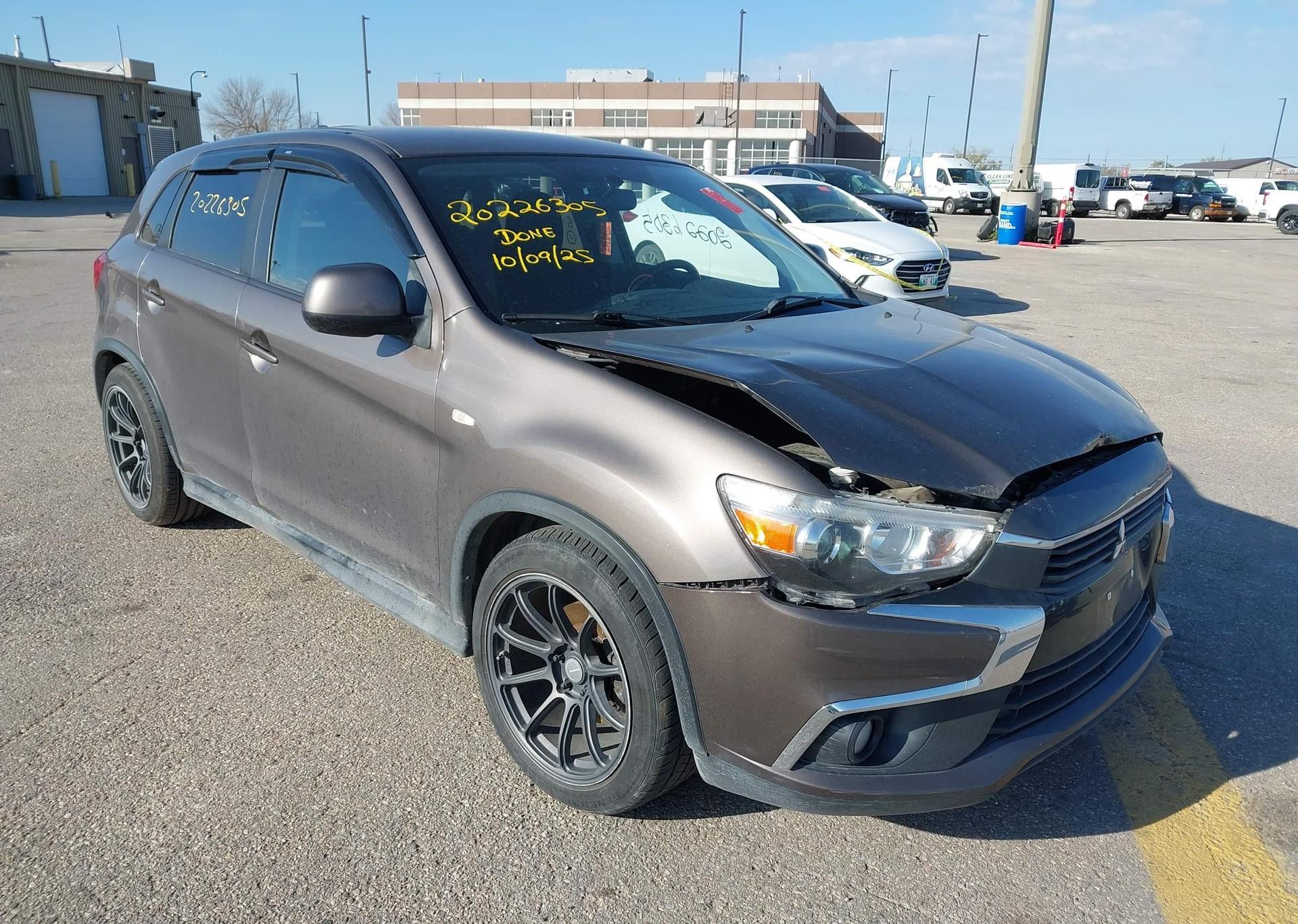 2016 MITSUBISHI RVR SE