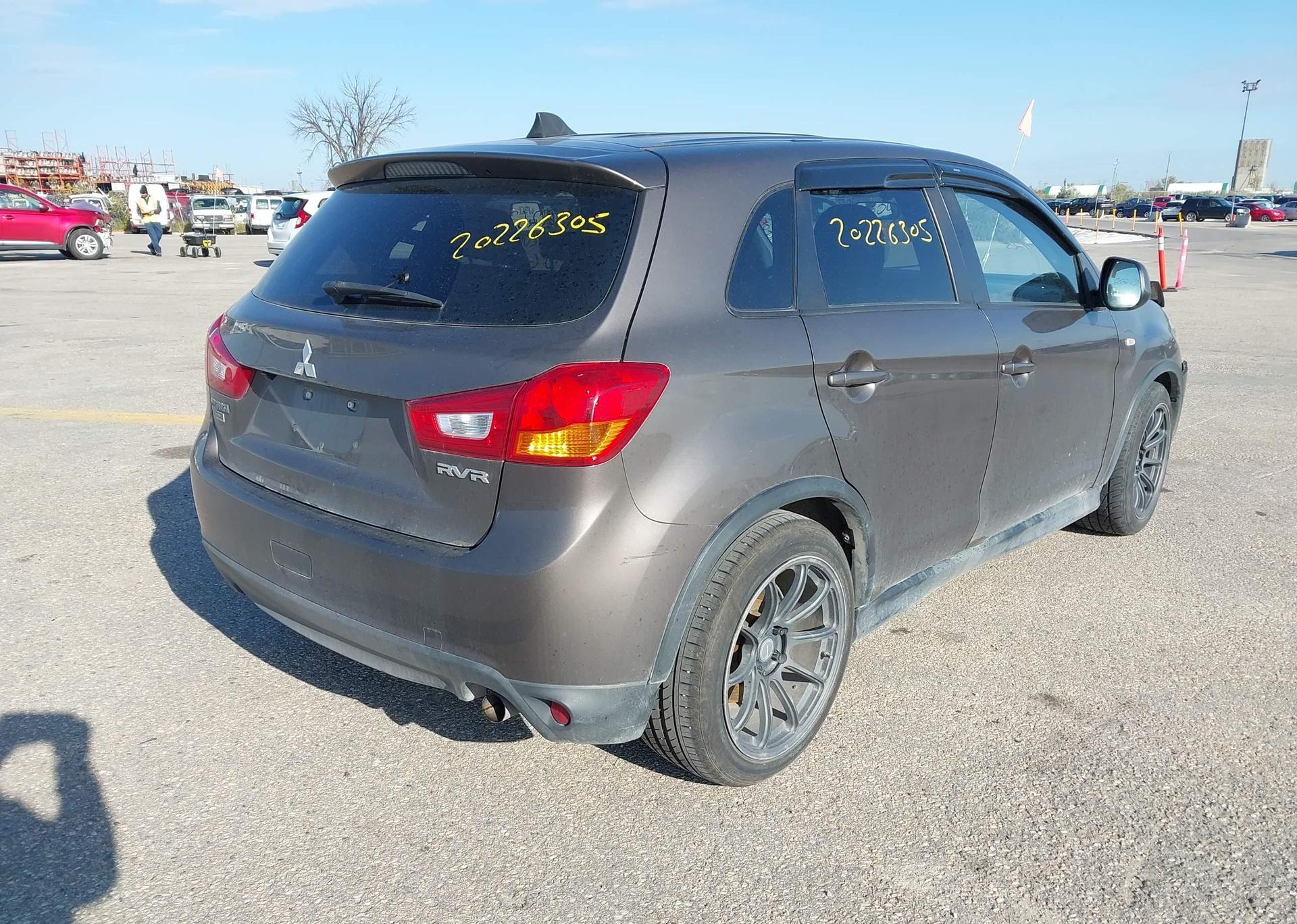 2016 MITSUBISHI RVR SE