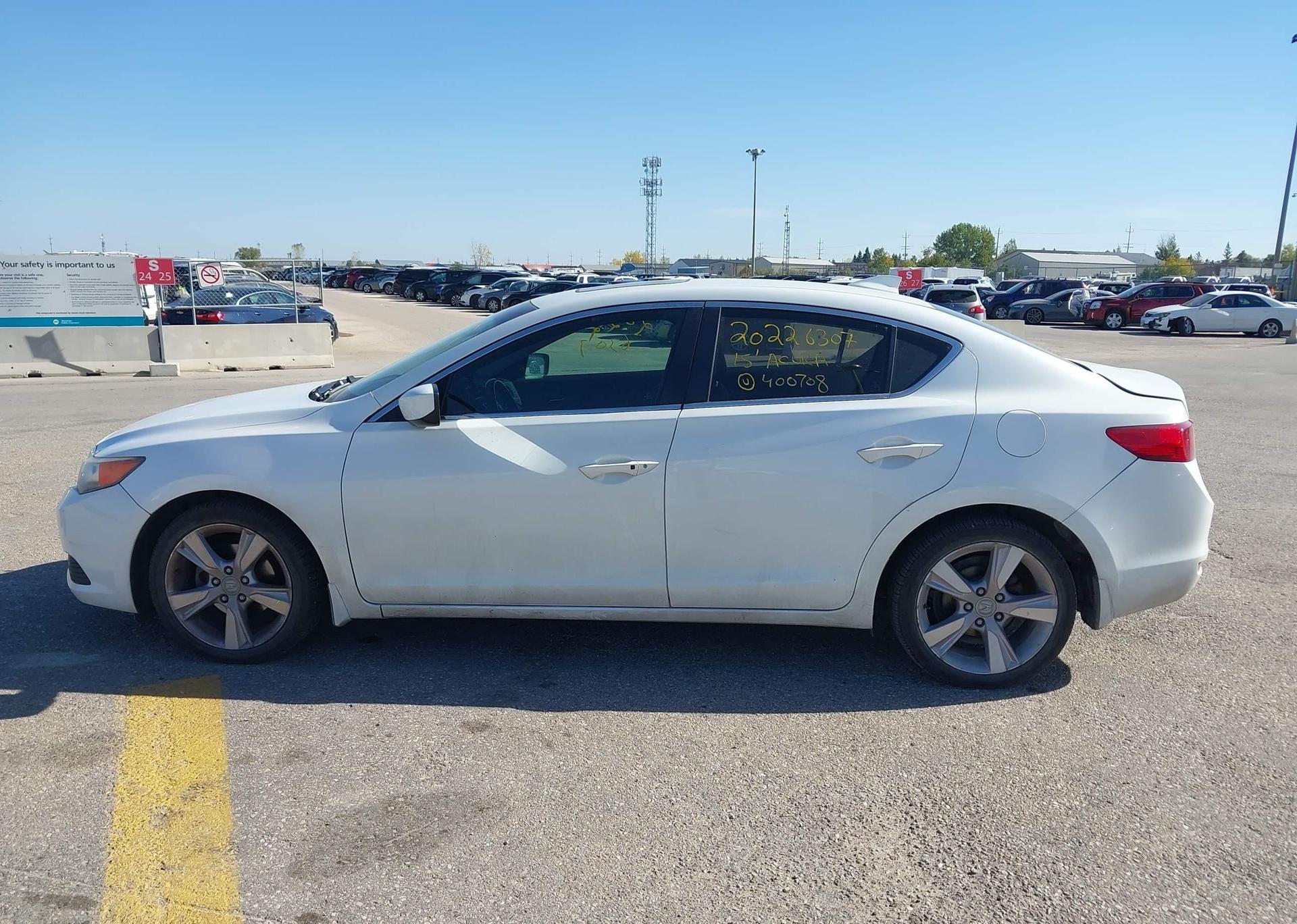 2015 ACURA ILX