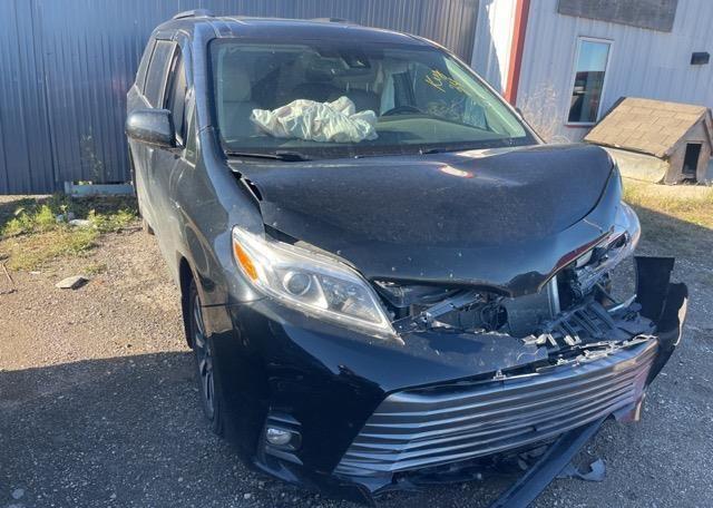 2019 TOYOTA SIENNA SE V6